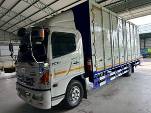 HINO FC 175แรงม้า รถบรรทุก 6ล้อ ตู้แห้ง ปี2018 HINO FC 175แรงม้า รถบรรทุก 6ล้อ ตู้แห้ง ปี2018