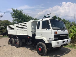 10ล้อนิสสัน ยูดี