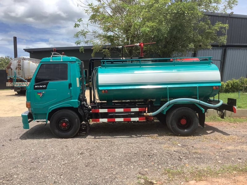 HINO FC 120แรงม้า รถบรรทุก 6ล้อ บรรทุกน้ำ ปี1996