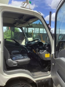 HINO XZU 130แรงม้า รถบรรทุก 6ล้อ ตู้เย็น ปี2014