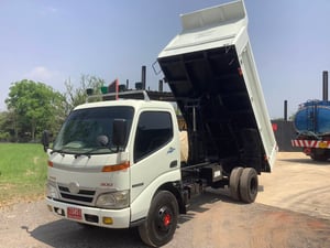 HINO XZU 130แรงม้า รถบรรทุก 6ล้อ ดั้มพ์ ปี2007