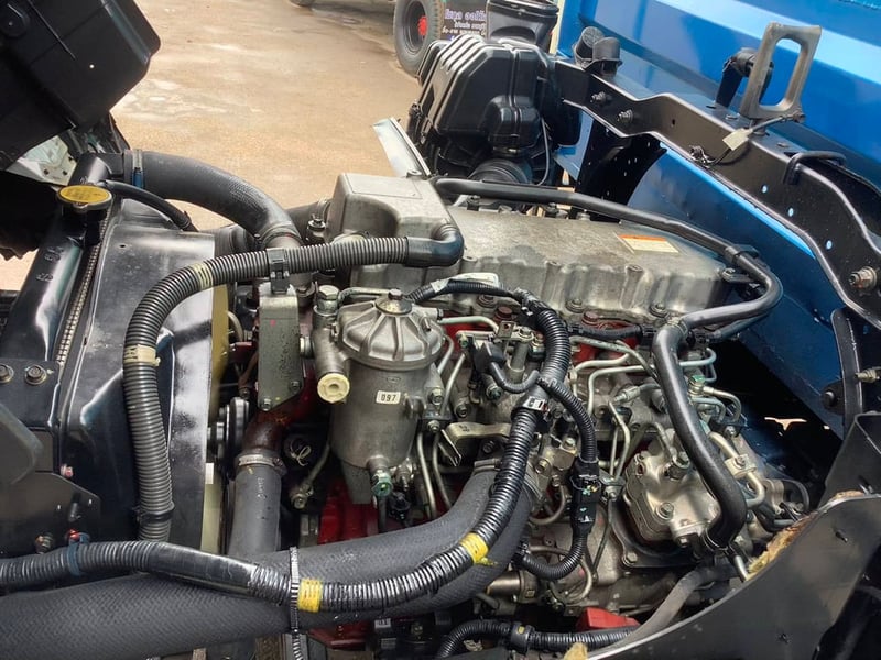 HINO FC 175แรงม้า รถบรรทุก 6ล้อ กระบะคอกสูง ปี2011