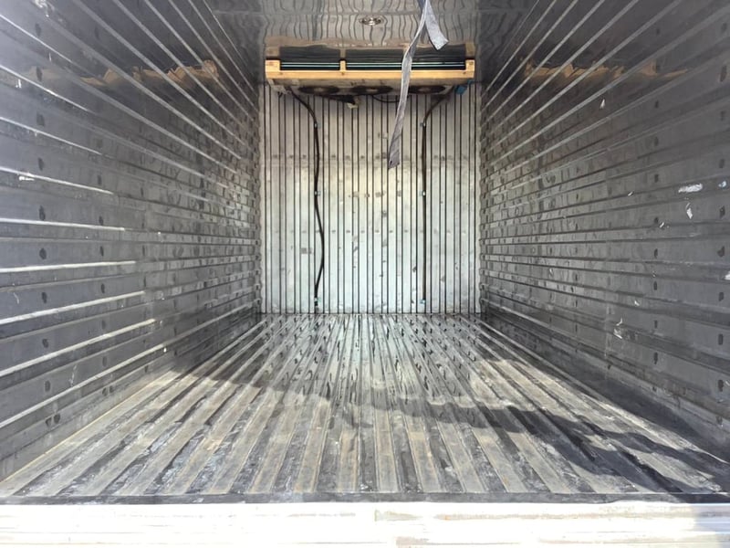 HINO XZU 120แรงม้า รถบรรทุก 6ล้อ ตู้เย็น ปี2003 HINO XZU 120แรงม้า รถบรรทุก 6ล้อ ตู้เย็น ปี2003