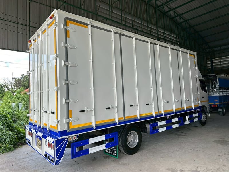 HINO FC 175แรงม้า รถบรรทุก 6ล้อ ตู้แห้ง ปี2018 HINO FC 175แรงม้า รถบรรทุก 6ล้อ ตู้แห้ง ปี2018