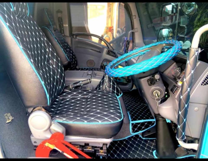 ISUZU FRR 210แรงม้า รถบรรทุก 6ล้อ ดั้มพ์ ปี2025 ISUZU FRR 210แรงม้า รถบรรทุก 6ล้อ ดั้มพ์ ปี2025