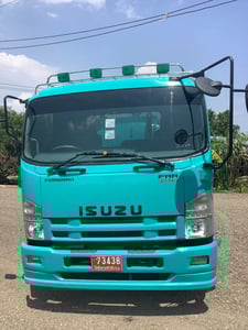 ISUZU FRR 210แรงม้า รถบรรทุก 6ล้อ บรรทุกน้ำ ปี2009