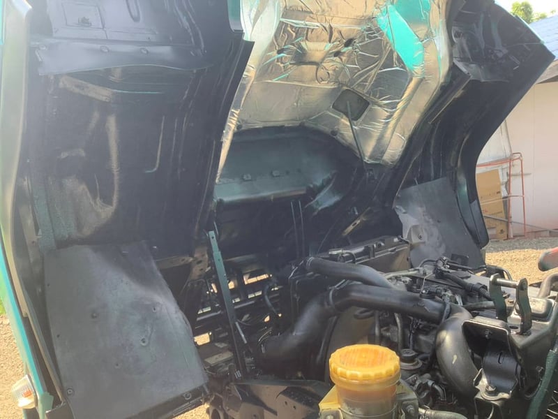 ISUZU FRR 210แรงม้า รถบรรทุก 6ล้อ บรรทุกน้ำ ปี2009