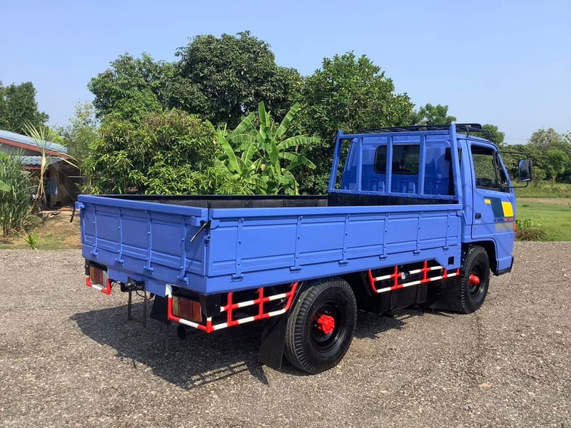 ISUZU NKR 88แรงม้า รถบรรทุก 4ล้อ กระบะเหล็ก ปี1994