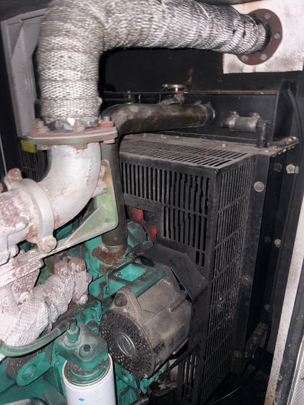 ขายเครื่องปั่นไฟ คัมมินส์ รุ่น 6BT ขนาด 108 KVA พร้อมตู้เก็บเสียงสะภาพดีใช้งาน 85 ชั่วโมง ขายเครื่องปั่นไฟ คัมมินส์ รุ่น 6BT ขนาด 108 KVA พร้อมตู้เก็บเสียงสะภาพดีใช้งาน 85 ชั่วโมง