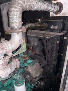 ขายเครื่องปั่นไฟ คัมมินส์ รุ่น 6BT ขนาด 108 KVA พร้อมตู้เก็บเสียงสะภาพดีใช้งาน 85 ชั่วโมง ขายเครื่องปั่นไฟ คัมมินส์ รุ่น 6BT ขนาด 108 KVA พร้อมตู้เก็บเสียงสะภาพดีใช้งาน 85 ชั่วโมง