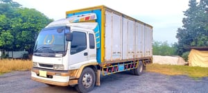 ISUZU FTR 200แรงม้า รถบรรทุก 6ล้อ ตู้แห้ง ปี2008