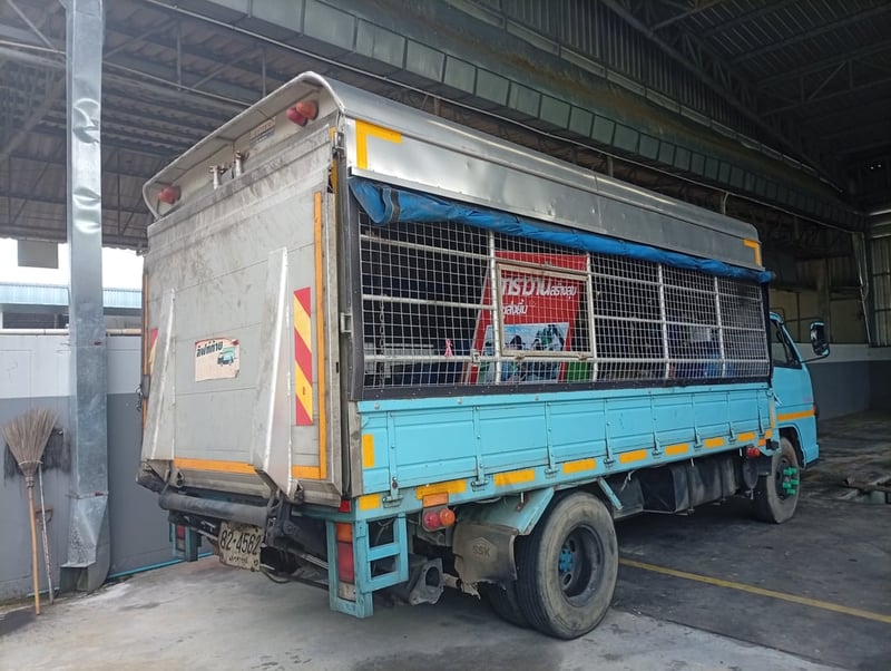 ISUZU NKR 150แรงม้า รถบรรทุก 4ล้อ รถบรรทุกอื่นๆ ปี2018