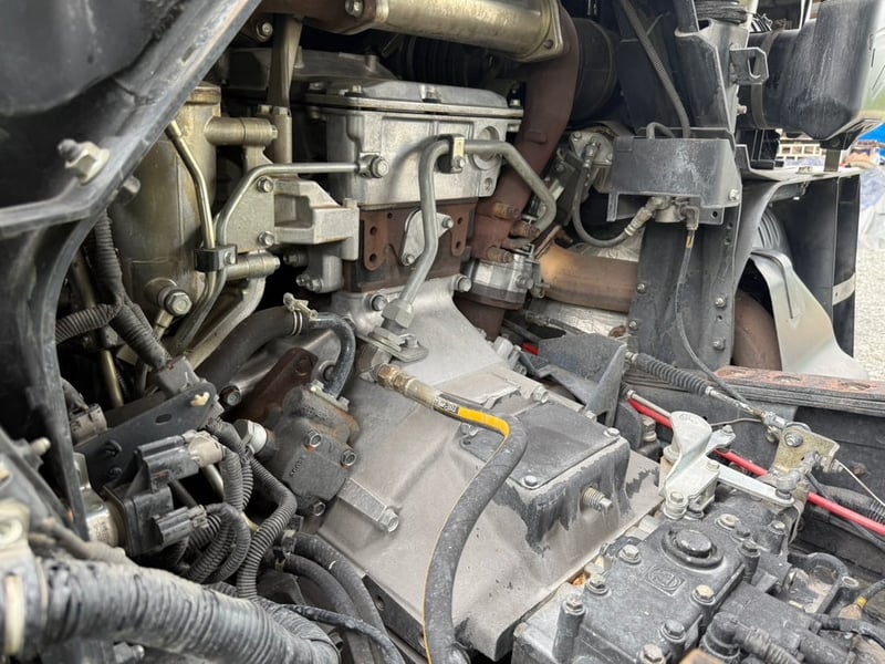 ISUZU FXZ 360แรงม้า รถบรรทุก 10ล้อ ดั้มพ์ ปี2008 ISUZU FXZ 360แรงม้า รถบรรทุก 10ล้อ ดั้มพ์ ปี2008