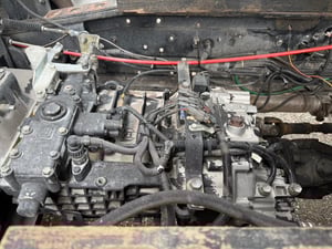 ISUZU FXZ 360แรงม้า รถบรรทุก 10ล้อ ดั้มพ์ ปี2008 ISUZU FXZ 360แรงม้า รถบรรทุก 10ล้อ ดั้มพ์ ปี2008