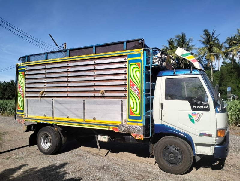 HINO FB 117แรงม้า รถบรรทุก 6ล้อ ดั้มพ์ ปี1990 เลขไมล์น้อยกว่า 500,000 กม. HINO FB 117แรงม้า รถบรรทุก 6ล้อ ดั้มพ์ ปี1990 เลขไมล์น้อยกว่า 500,000 กม.
