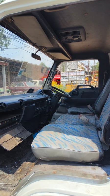 ISUZU NMR 120แรงม้า รถบรรทุก 6ล้อ รถบรรทุกอื่นๆ