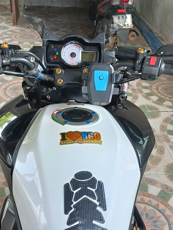 Versys 650 สปอร์ตทัวริ่ง Versys 650 สปอร์ตทัวริ่ง