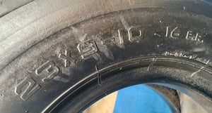 ยางรถยก forklift toyo tire ขนาด 23 x 9 - 10 ยางเก่าปี