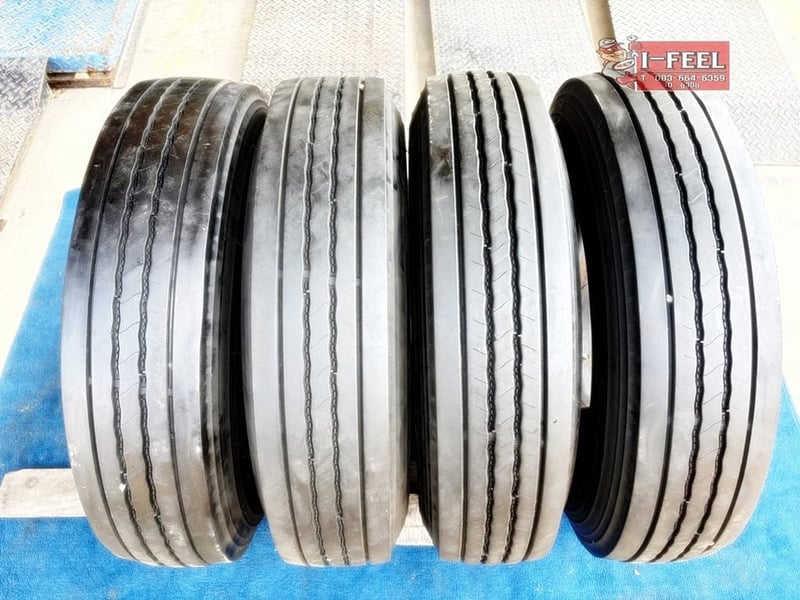 ยางเก่า บรรทุก BS 750r16 radial ในรองครบ ชุดนี้มี 4เส้น ปี2023