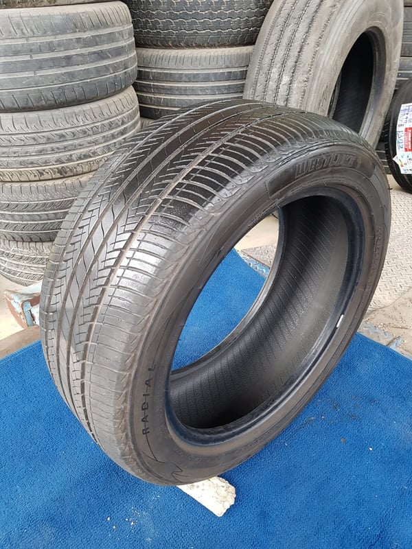 ยางWestlake 235-50R18 ปี2020 และ 21 ไม่ปะ สภาพดี มี 4เส้น1,600บาท รับเอง ยางWestlake 235-50R18 ปี2020 และ 21 ไม่ปะ สภาพดี มี 4เส้น1,600บาท รับเอง
