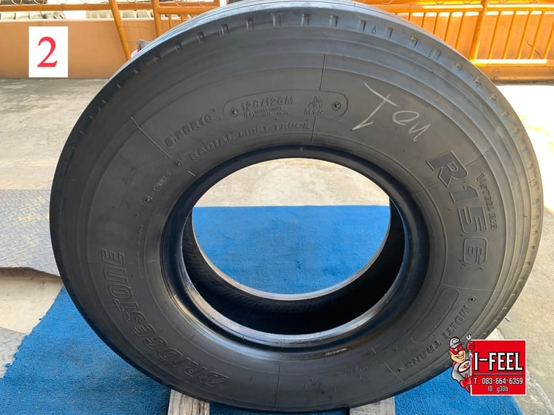 Radial พร้อมใช้ Bridgestone 8.25r16 รุ่น r156 คละปี มี 3เส้น 