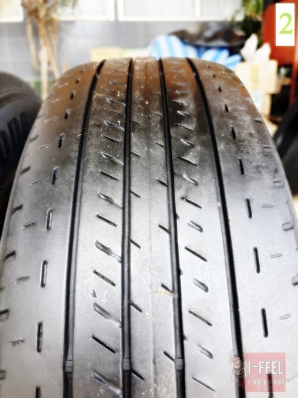 ยางรถยนต์มือ2 ใช้แล้ว  BS. Duravis ขนาด 215-70r15 มี 2เส้น