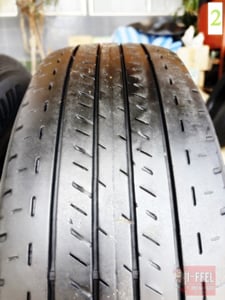 ยางรถยนต์มือ2 ใช้แล้ว  BS. Duravis ขนาด 215-70r15 มี 2เส้น