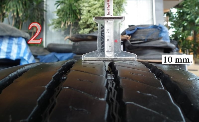 Radial ใช้แล้ว 215-75r17.5 maxxis มี 4เส้น ปี2023