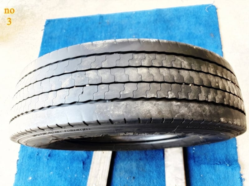 ยางเก่าใช้แล้ว michelin 205-85r16 มี 6เส้น ปีผลิต 2024