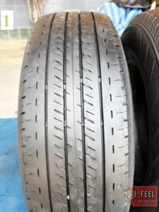 ยางรถยนต์มือ2 ใช้แล้ว  BS. Duravis ขนาด 215-70r15 มี 2เส้น