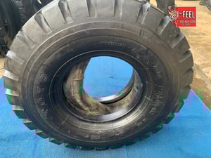 ยางรถยก forklift toyo tire ขนาด 23 x 9 - 10 ยางเก่าปี