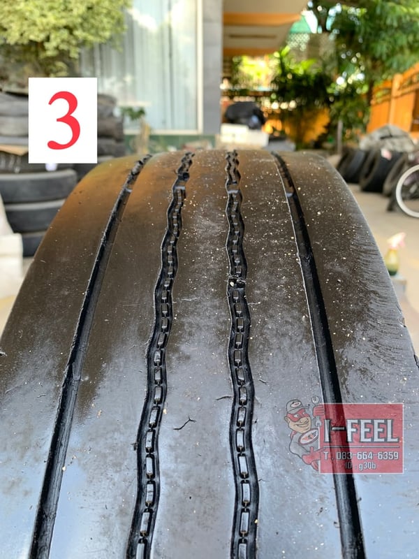 Radial พร้อมใช้ Bridgestone 8.25r16 รุ่น r156 คละปี มี 3เส้น 