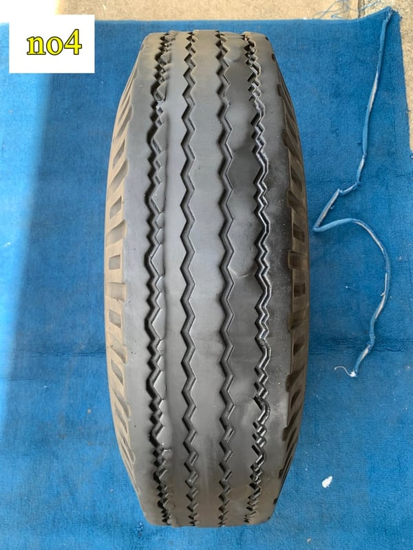 ยางเก่า บรรทุก BS 750r16 mr ผ้าใบ ในรองครบ ชุดนี้มี 4เส้น ปี2023