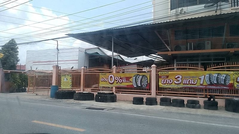 Bridgestone รุ่น R157 ขนาด 11R 22.5 Tbr ยางใหม่ เส้นละ9,450บาท