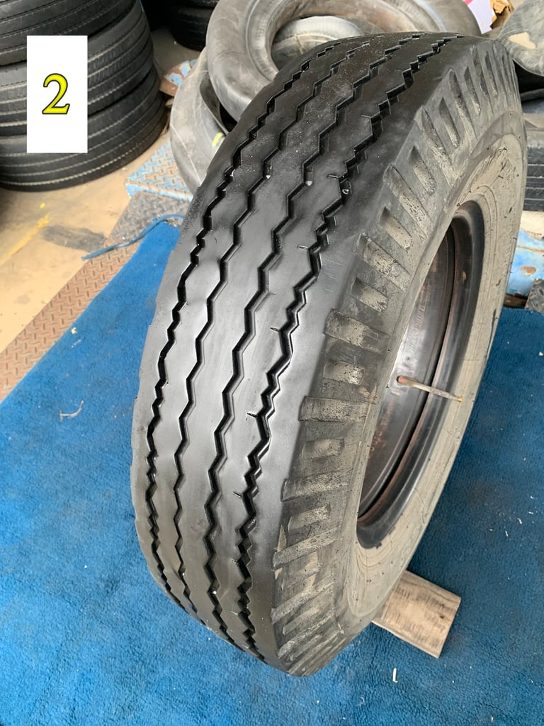 ยางเก่า บรรทุก BS 750r16 mr ผ้าใบ ในรองครบ ชุดนี้มี 2เส้น ปี2023