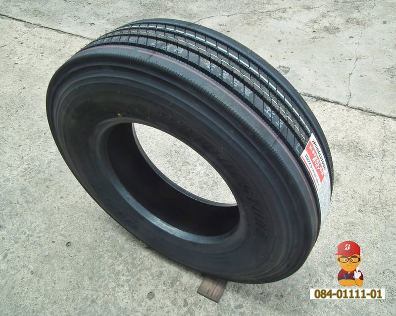 Bridgestone รุ่น R157 ขนาด 11R 22.5 Tbr ยางใหม่ เส้นละ9,450บาท