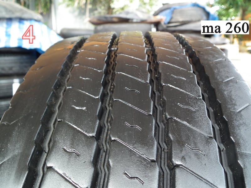 Radial ใช้แล้ว 215-75r17.5 maxxis มี 4เส้น ปี2023