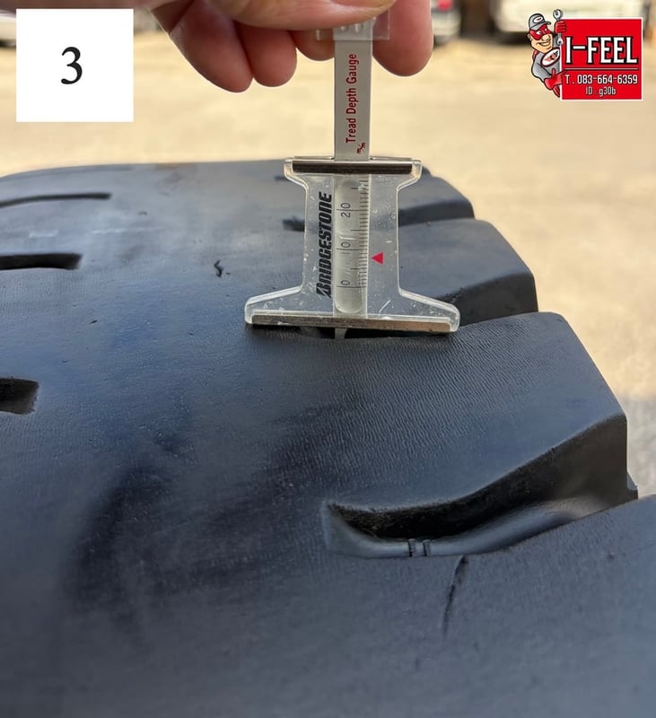 ยางรถบรรทุกใช้แล้ว bridgestone 1100r20 ผ้าใบ 3เส้น ปี 2022