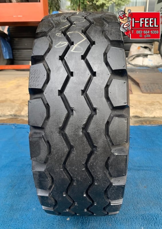 ยางรถยก forklift toyo tire ขนาด 23 x 9 - 10 ยางเก่าปี