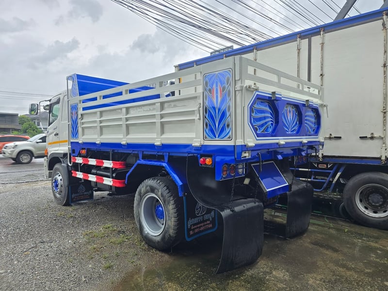 6 ล้อ ฮีโน่ วิคเตอร์ ดั้ม เครื่อง 240 แรงม้า ปี 65