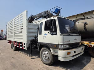 6 ล้อ ฮีโน่ เครื่อง 168 แรงม้า ติดเฮี้ยบคีบ 4.5 ตัน กระบะคอกสูงบิ้วใหม่