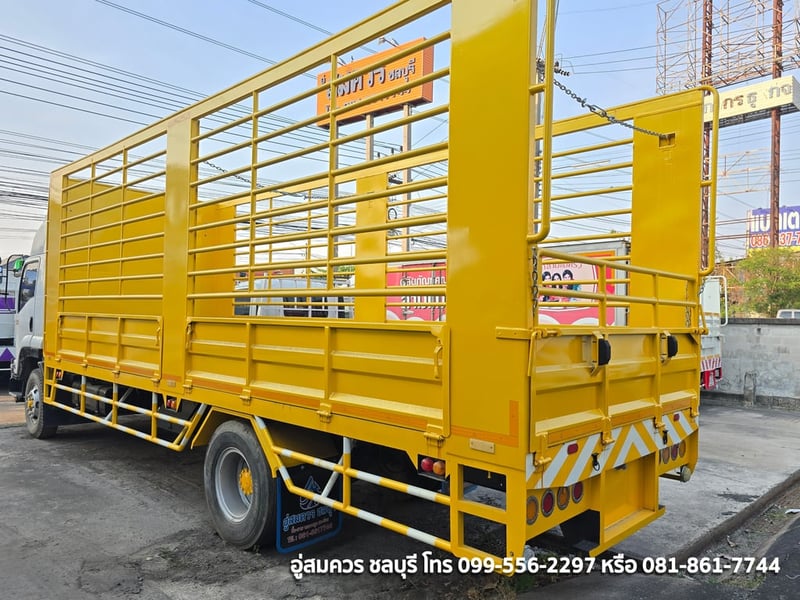 6 ล้อ อีซูซุ FTR 240 แรงม้า กระบะคอกสูง ยาว 7.5 เมตร 6 ล้อ อีซูซุ FTR 240 แรงม้า กระบะคอกสูง ยาว 7.5 เมตร