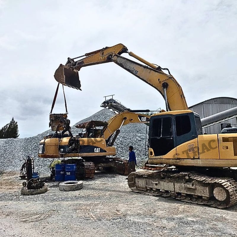 รับซ่อมเครื่องยนต์ขนาดใหญ่ 300 แรงขึ้นไป 081-7070538,065-303-8386