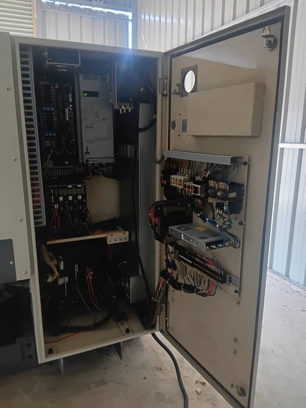 เครื่องกลึง สภาพสวย เครื่องกลึง สภาพสวย