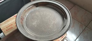 โตกพานทองเหลือง