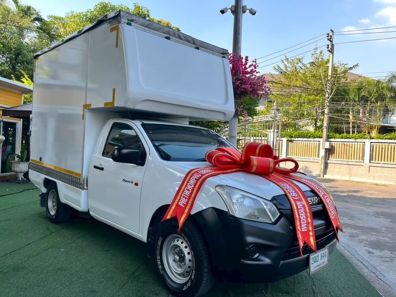 ISUZU D-MAX SPARK 1.9 MT 2020