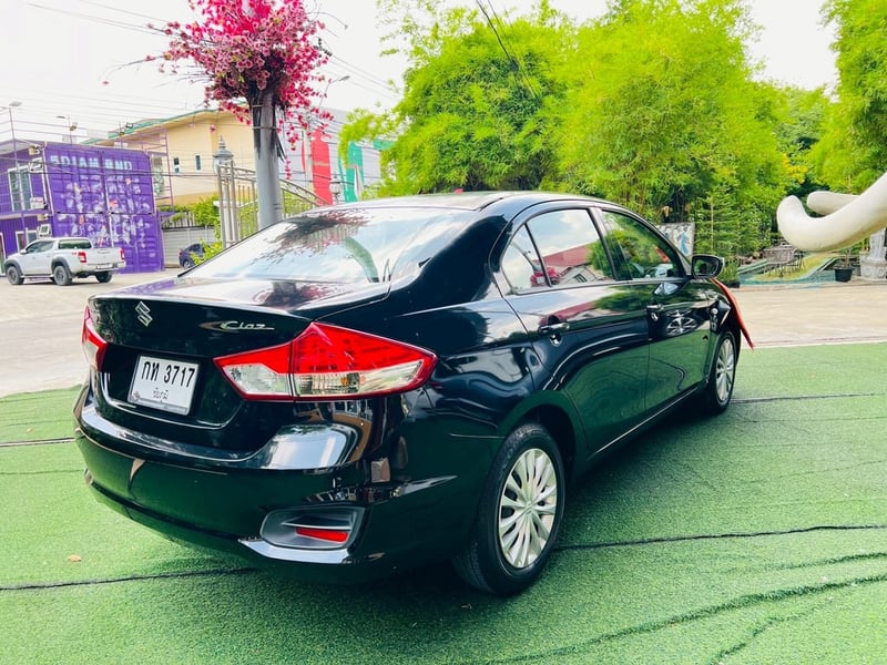 🚗 ซีดานไซส์บิ๊ก ห้องกว้างที่สุด มือเดียวป้ายแดง ไมล์สี่หมื่นโลแท้! 🚗 SUZUKI CIAZ 1.2 GL AT ปี 2020 🚗 ซีดานไซส์บิ๊ก ห้องกว้างที่สุด มือเดียวป้ายแดง ไมล์สี่หมื่นโลแท้! 🚗 SUZUKI CIAZ 1.2 GL AT ปี 2020