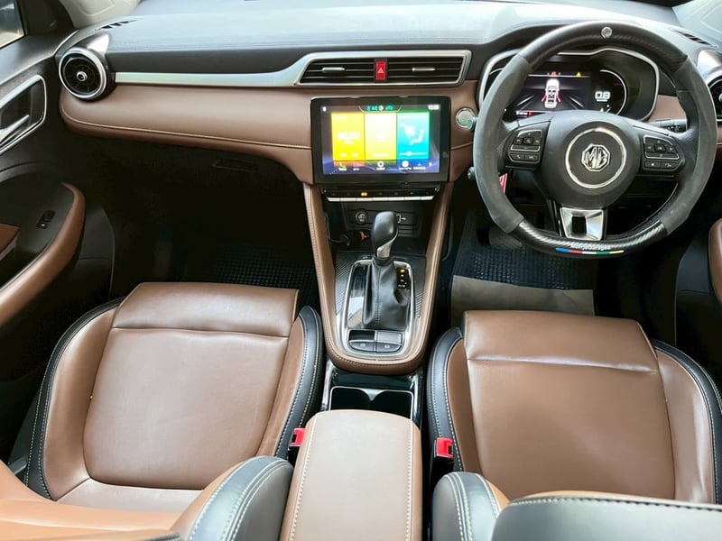 ✨ สภาพป้ายแดง! ไมล์น้อยจัด 10,xxx กม.🚘 MG ZS 1.5 X AUTO ปี 2025! 🚘