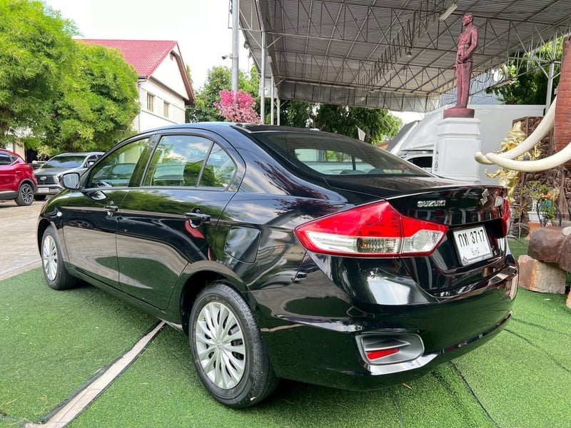 🚗 ซีดานไซส์บิ๊ก ห้องโดยสารกว้างที่สุด ไมล์สี่หมื่นโลแท้ สภาพป้ายแดง! 🚗 SUZUKI CIAZ 1.2 GL AT ปี 2020