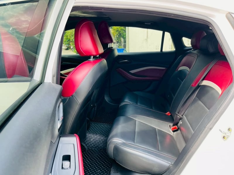 ✨ สวยหรู สปอร์ต ประหยัดสุดขีด! MG 5 1.5 X i-SMART (รุ่น TOP สุด) ปี 2024 ✨